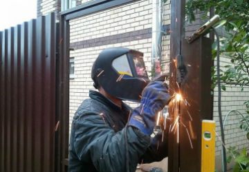 Сварка перегородок и заборов в Грозном в октябре
