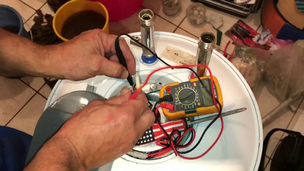 Ремонт водонагревателей Electrolux в Грозном — выгодная цена от 2360 руб., Мастер24